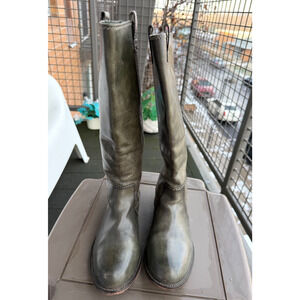 Cole Haan Tall Leather Knee High Riding Boots olive green flat Statement Sz 7.5